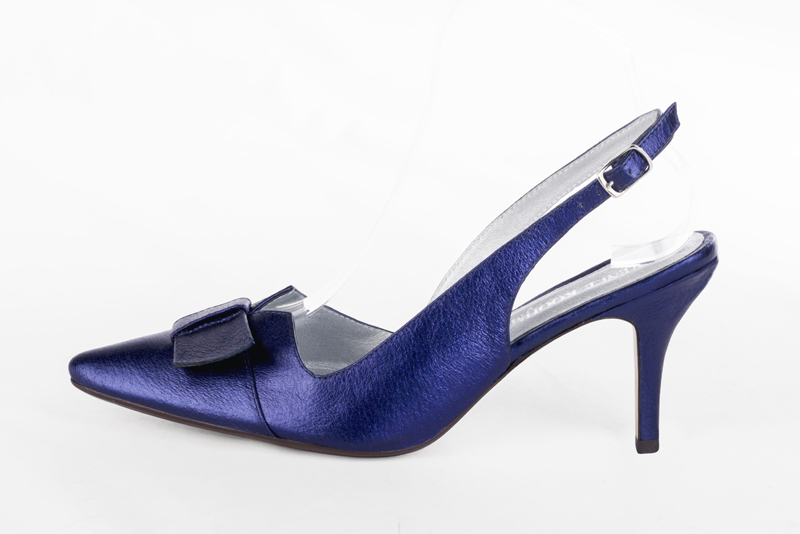 Amethyst purple women's open back shoes, with a knot. Tapered toe. High slim heel. Profile view - Florence KOOIJMAN